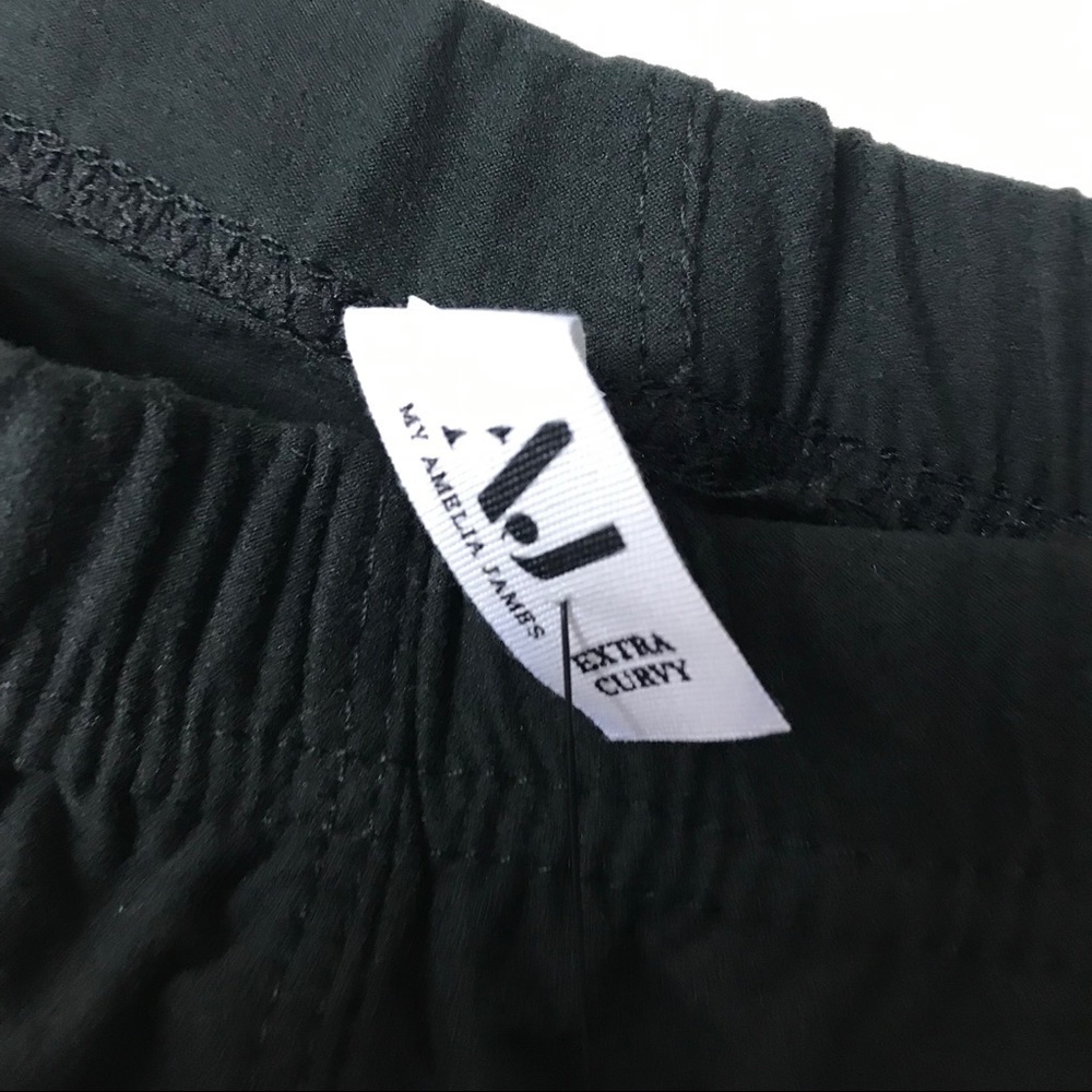 Amelia James NWT Black Leggings Extra Curvy - Picture 7 of 7